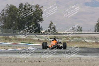 media/Jun-02-2024-CalClub SCCA (Sun) [[05fc656a50]]/Group 6/Qualifying/